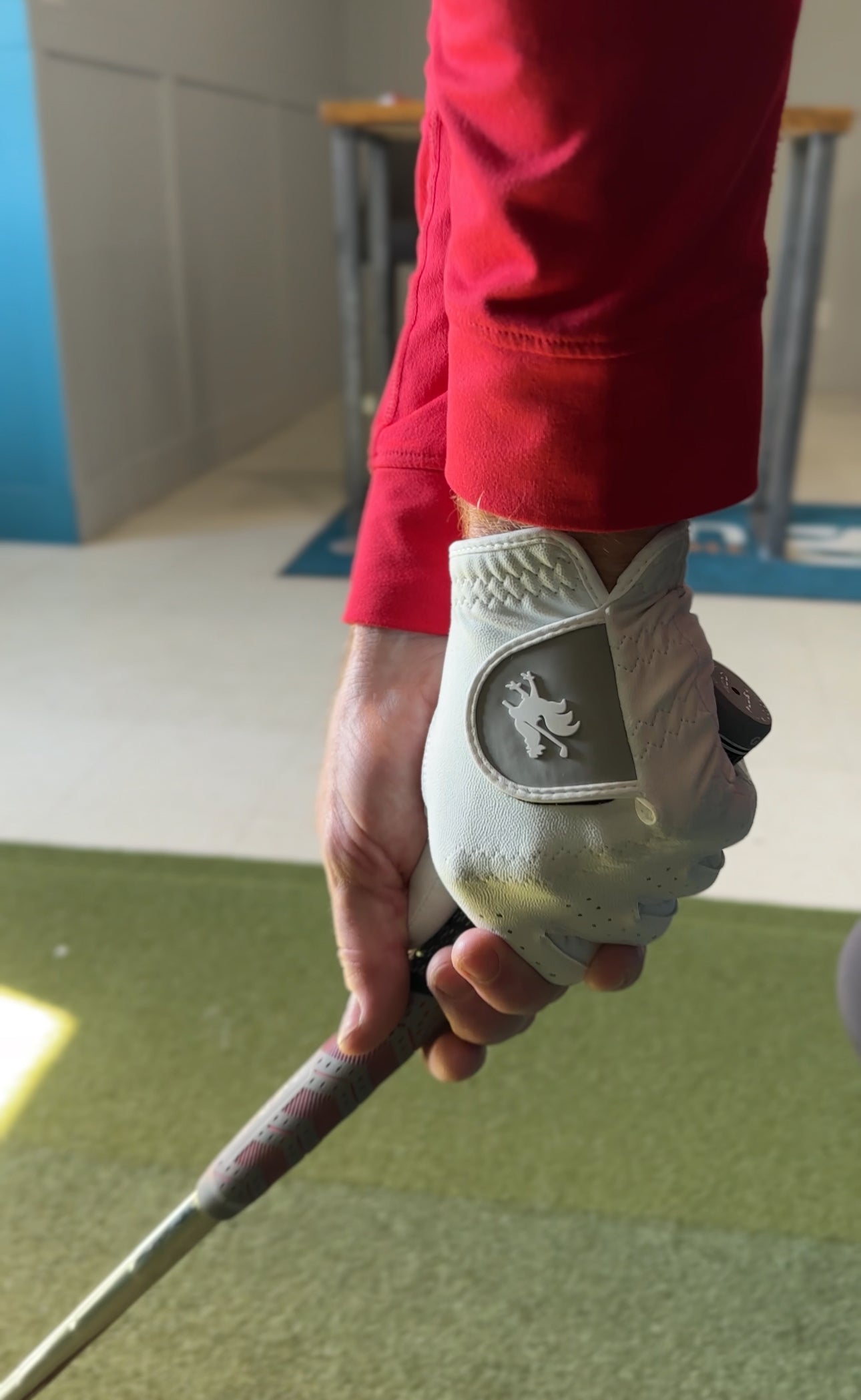 The Simster Canada - Red Rooster Golf Inc.