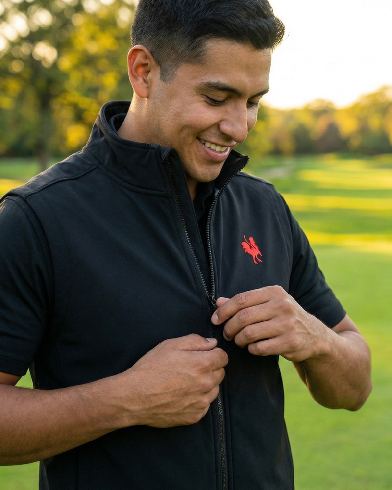 Perfomance Vest Canada - Red Rooster Golf Inc.