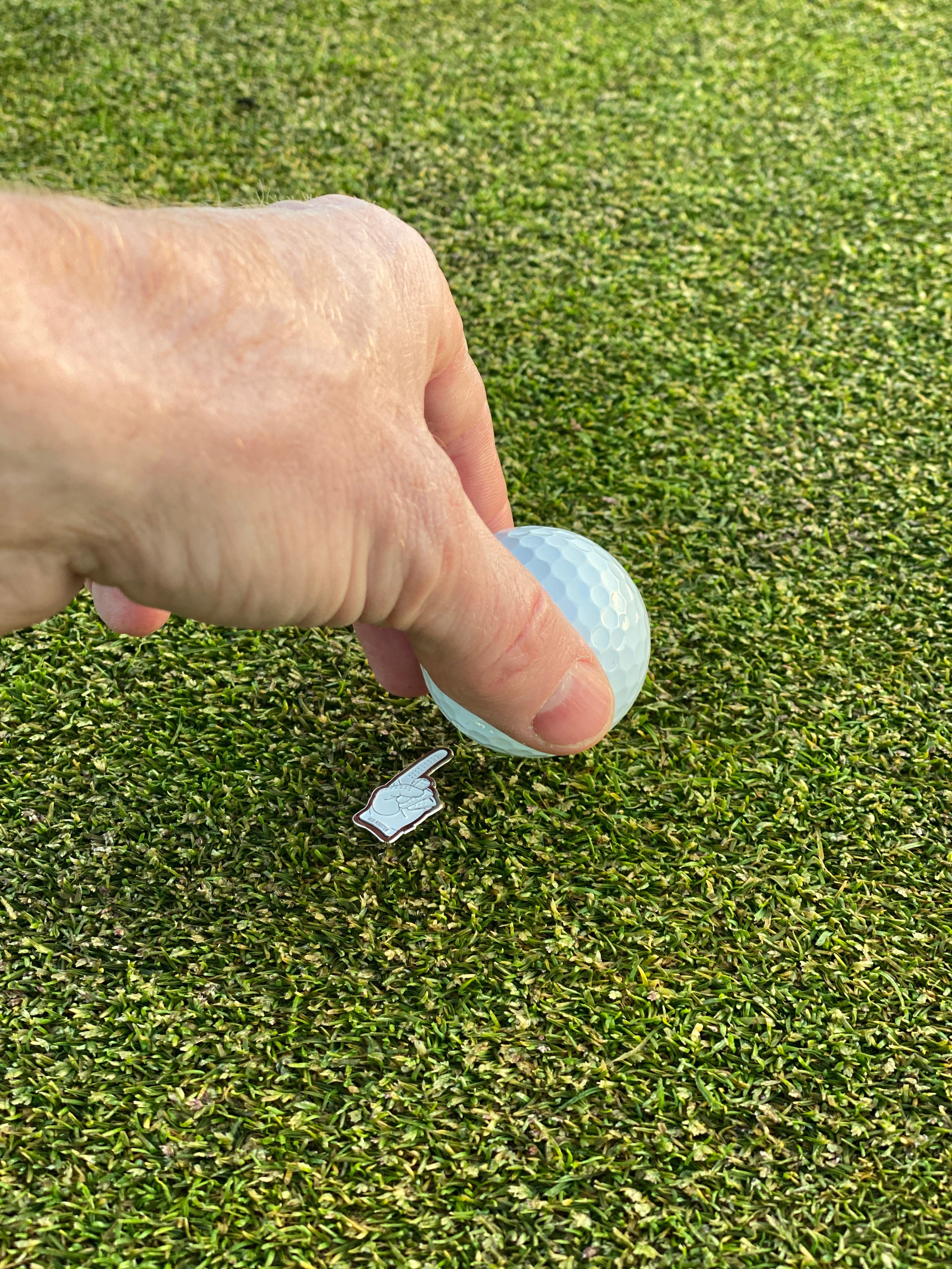 This Way Red Rooster Golf Inc.