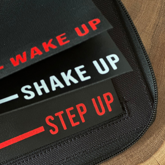 The Cockpit Canada - Red Rooster Golf Inc.